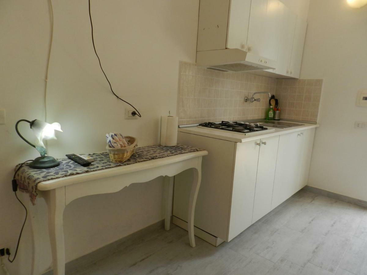 Flat In Fiera Apartment Ponte Galeria Ngoại thất bức ảnh